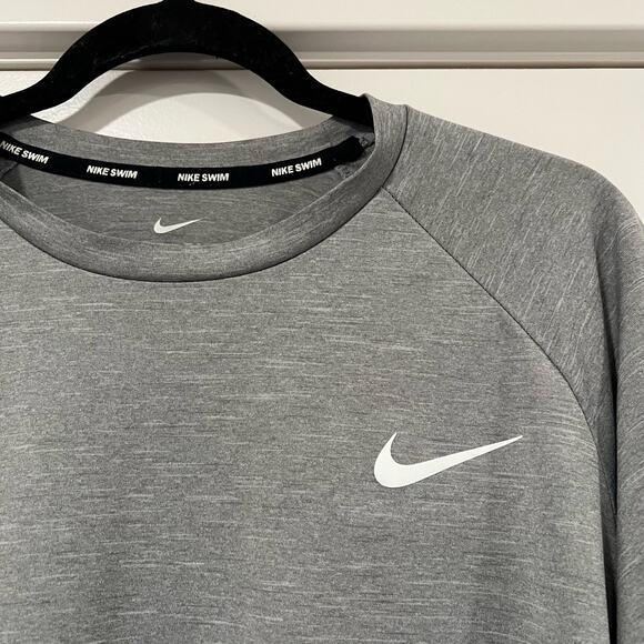Nike Swim Dri-Fit Men's Activewear T Shirt Light Grey Size XL - Picture 5 of 7